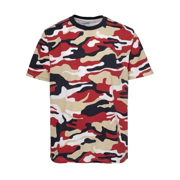 Boys Tommy Hilfiger All Over Camo T-shirt Red/Blue/White/Tan Size 7 - Picture 1 of 4